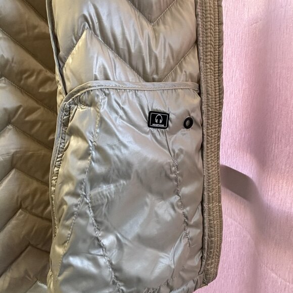 Women’s Calvin Klein Metallic Quilted Down Vest – Size XXL – Premium Down - Picture 4 of 5